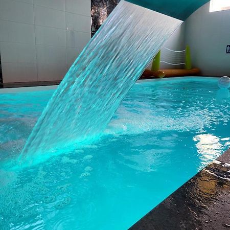 Dom Jastrzebia Z Basenem I Jacuzzi Apartamento Jastrzębia Góra Exterior foto