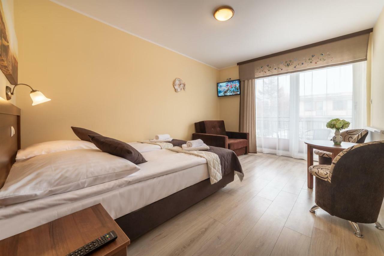 Dom Jastrzebia Z Basenem I Jacuzzi Apartamento Jastrzębia Góra Exterior foto